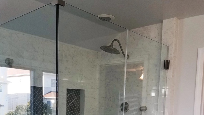 The Different Types of Shower Enclosures (and How to Choose the Right One!)